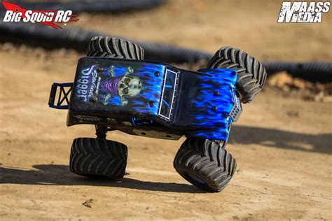 losi lmt mini son uva digger|son uva grave digger.